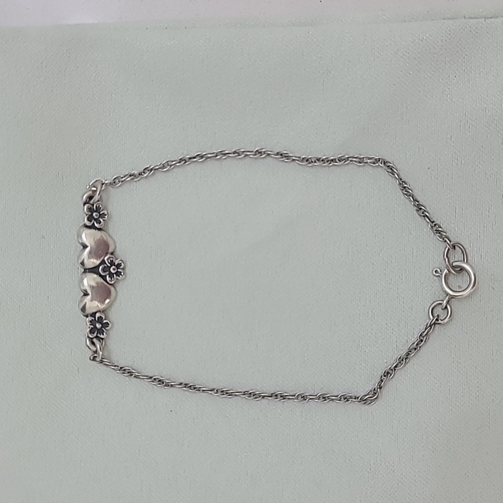 James Avery vintage heart and flowers bracelet
